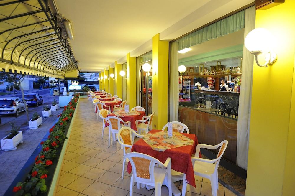 Hotel Jadran Lido di Jesolo Eksteriør bilde